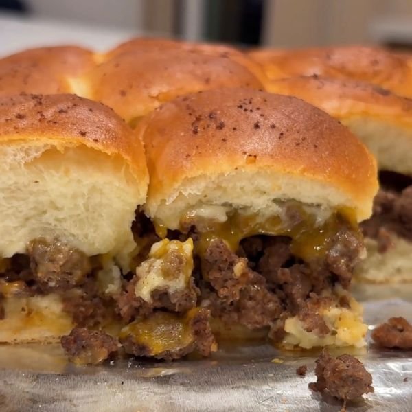 close up image of mini cheeseburger sliders - part of easy dinners for busy moms article
